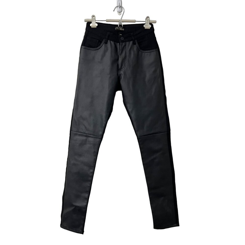 Courtshop BDG Black Faux Leather Front Paneled Skinny Jeans Womens Size 29